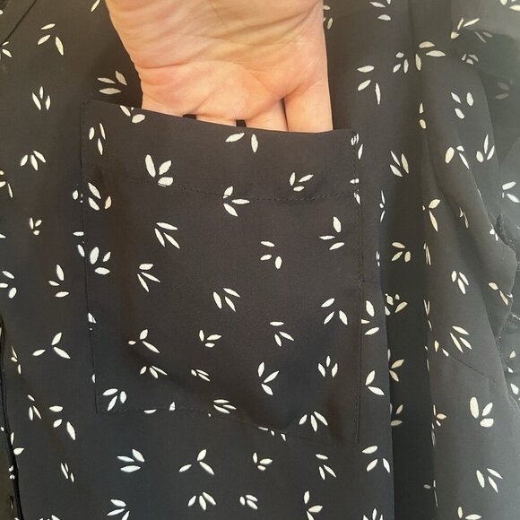 41 Hawthorn 3X Black White Print Button Short Sleeve Blouse - Picture 6 of 8